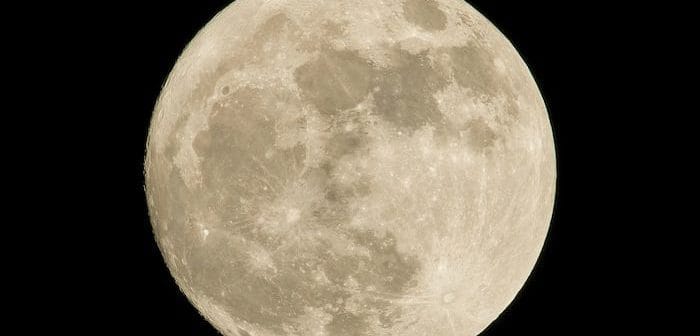 ongebruikelijke geheimen van de maan onthuld